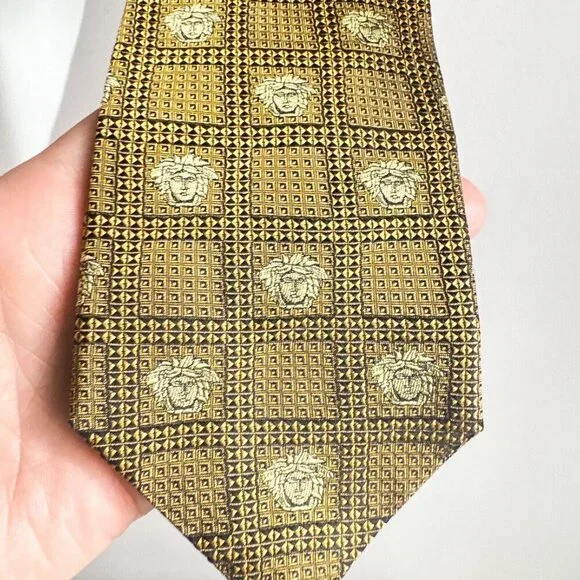 Gianni Versace Medusa Face Geometric Print Men's Tie - Picture 6 of 7
